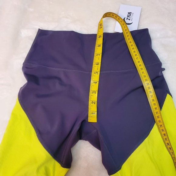 New Zyia Neon Yellow Parallel Luxe Hi-Rise 7/8 24" Size 4 - Picture 8 of 14